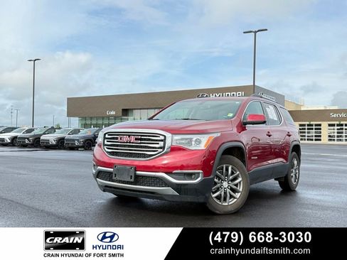 Used 2019 GMC Acadia SLT FWD image 1