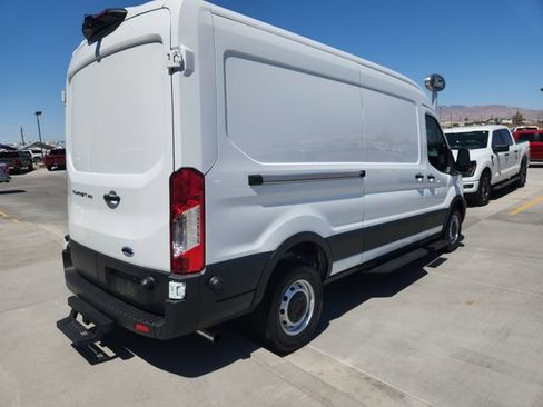 Used 2024 Ford Transit 250 148 Medium Roof RWD image 5