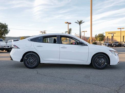 New 2026 Nissan Sentra SV w/ Floor Mat Package image 3