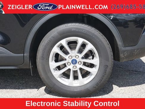 Used 2022 Ford Escape SE AWD/4WD image 9