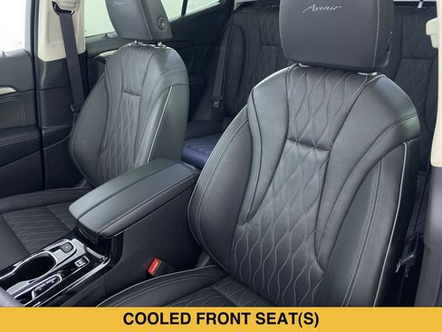 Certified 2023 Buick Envision Avenir AWD/4WD image 12