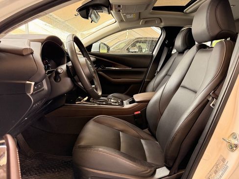 Used 2024 MAZDA CX-30 AWD 2.5 S w/ Premium Package image 11