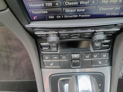 Used 2014 Porsche Cayman image 48