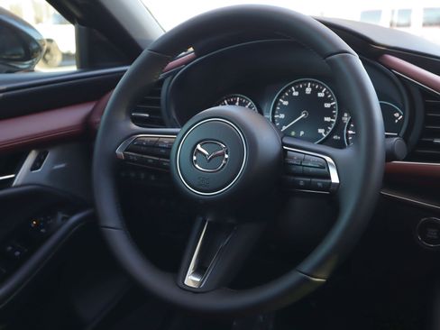 New 2026 MAZDA MAZDA3 Hatchback w/ Appearance Package image 17