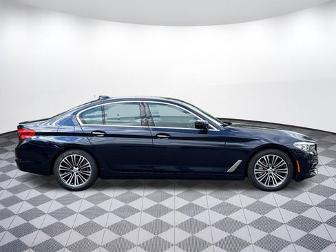 Used 2018 BMW 530i xDrive AWD/4WD image 8