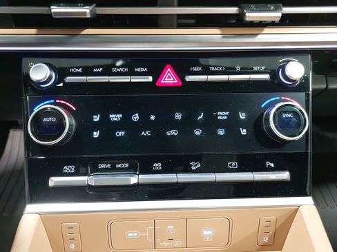 New 2026 Hyundai Santa Fe Calligraphy AWD/4WD image 22