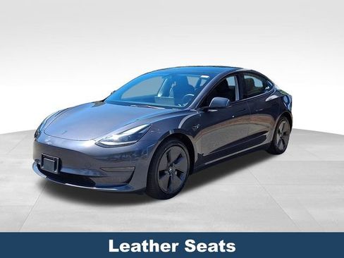 Used 2023 Tesla Model 3 Standard Range RWD image 4