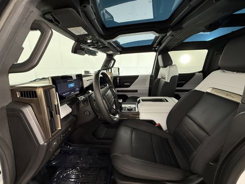 Used 2022 GMC Hummer EV Edition 1 w/ LPO, Illumination Package image 17