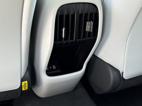 Certified 2024 Hyundai Kona SEL w/ Convenience Package FWD image 14