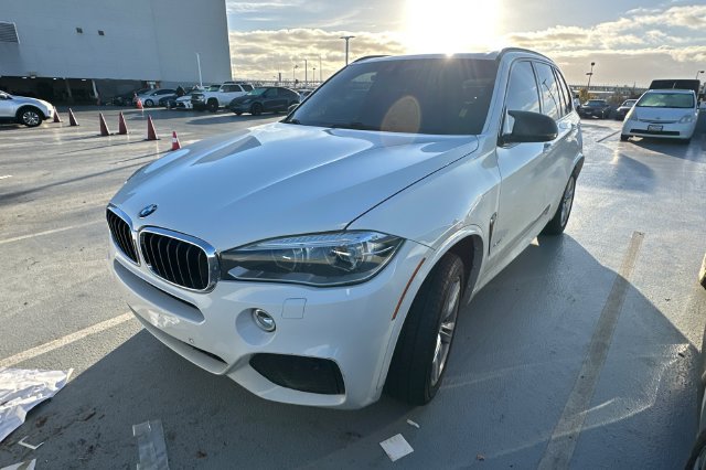 Used 2015 BMW X5 xDrive35i w/ M Sport AWD/4WD image 1