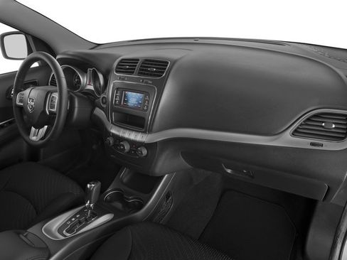 Used 2016 Dodge Journey SXT FWD image 19