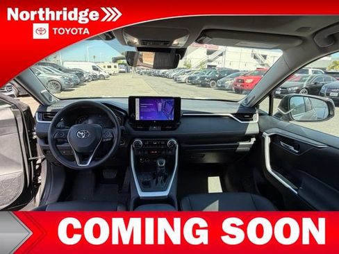 Used 2025 Toyota RAV4 XLE Premium w/ Weather Package AWD/4WD image 8