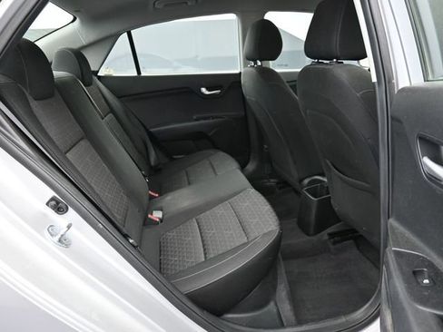 Used 2021 Kia Rio LX image 38