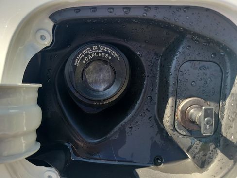Used 2025 Honda Civic Sport Touring image 31