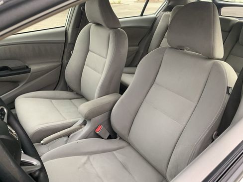 Used 2013 Honda Insight LX image 12