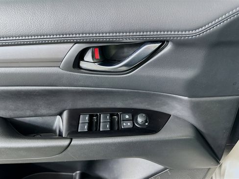 Used 2024 MAZDA CX-5 AWD 2.5 S w/ Select Package image 15