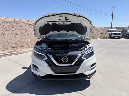 Used 2022 Nissan Rogue Sport SL w/ Premium Package image 41