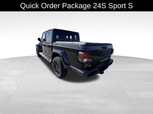 Used 2021 Jeep Gladiator Sport image 5