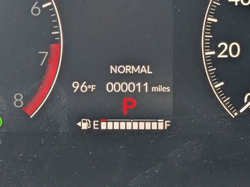 New 2026 Honda HR-V LX image 27