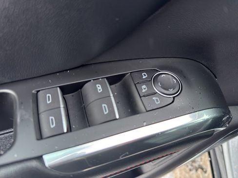 Used 2024 Chevrolet Traverse RS w/ LPO, Floor Liner Package image 13