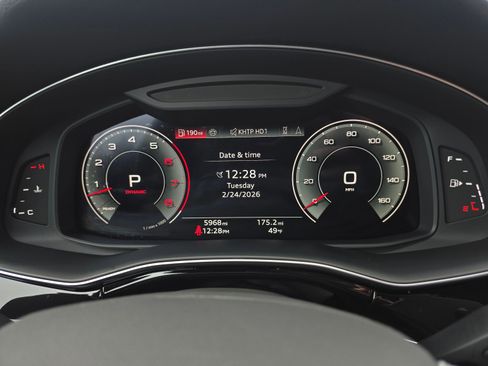 Certified 2025 Audi Q8 Premium Plus w/ Premium Plus Package image 36