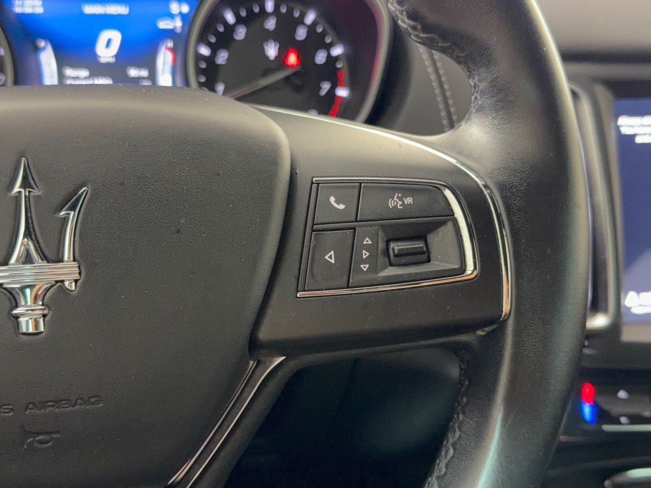 Used 2019 Maserati Levante AWD/4WD image 19