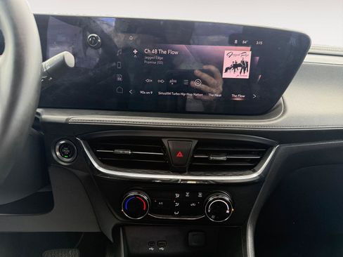 Used 2025 Buick Encore GX Preferred FWD image 14
