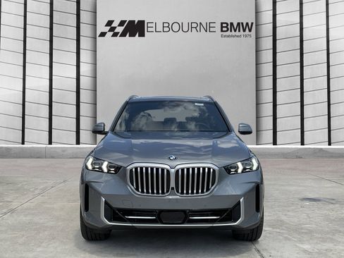 New 2026 BMW X5 xDrive40i w/ Premium Package image 2
