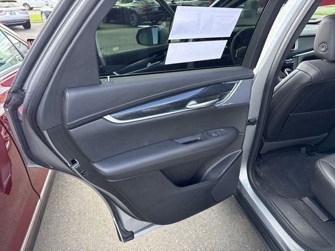 Certified 2025 Cadillac XT5 Premium Luxury image 23
