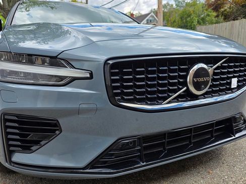 Used 2023 Volvo V60 T8 Polestar image 9