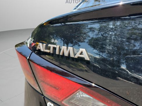 Used 2023 Nissan Altima 2.5 SV FWD image 30