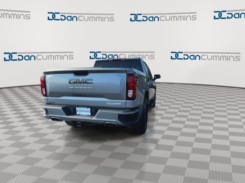 Used 2023 GMC Sierra 1500 Elevation w/ X31 Off-Road Package AWD/4WD image 7
