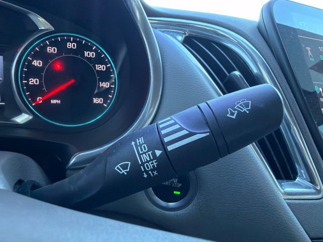 Used 2018 Chevrolet Malibu Premier FWD image 45