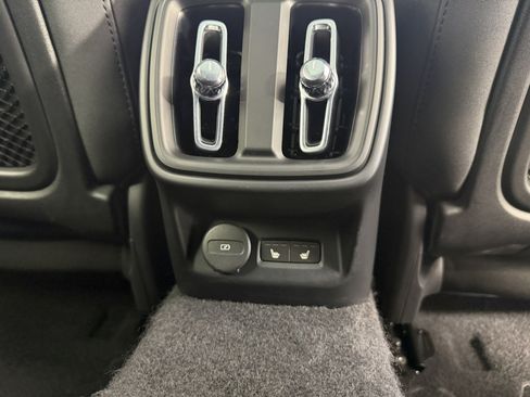 Used 2021 Polestar Polestar 2 AWD/4WD image 15