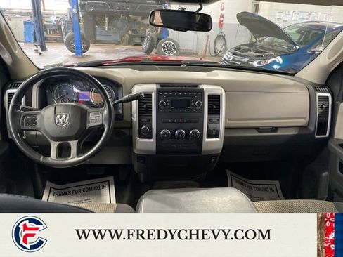 Used 2012 RAM 1500 Big Horn w/ Luxury Group image 12