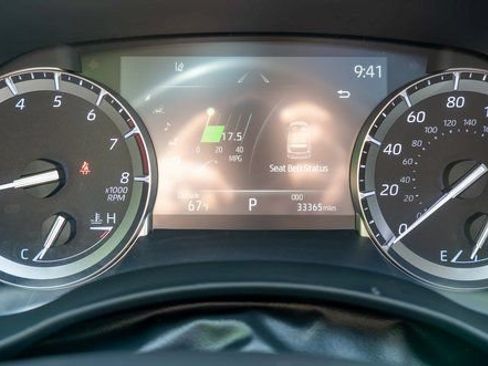 Used 2022 Toyota Highlander XLE AWD/4WD image 26