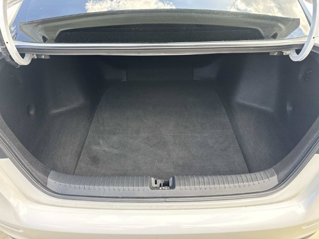 Certified 2023 Honda Accord EX image 8