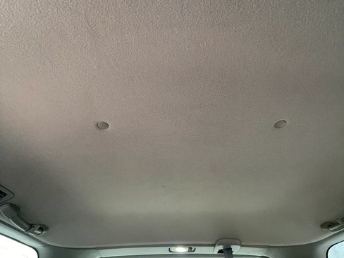 Used 2002 Toyota Sequoia Limited RWD image 26