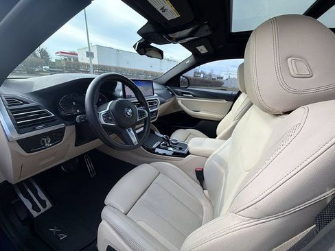 Used 2022 BMW X4 xDrive30i w/ M Sport Package 2 AWD/4WD image 10