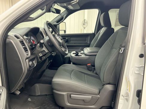 New 2026 RAM 2500 Tradesman image 18