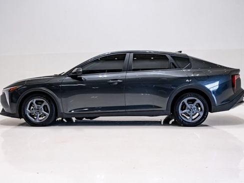 Used 2025 Kia K4 FWD image 29