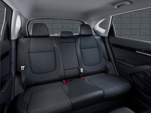 New 2025 Kia Seltos S image 16