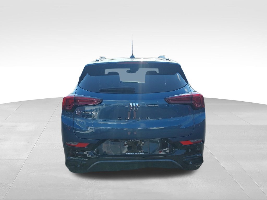 Used 2025 Buick Encore GX Sport Touring w/ Advanced Technology Package AWD/4WD image 4