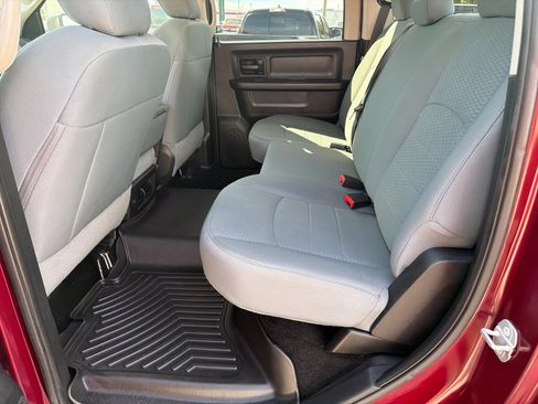 Used 2016 RAM 1500 Express image 18