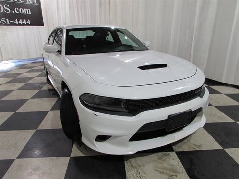 Used 2022 Dodge Charger GT image 6