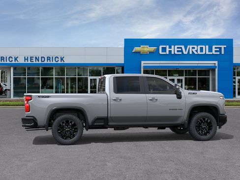Used 2026 Chevrolet Silverado 2500 LT w/ Trail Boss Package AWD/4WD image 7