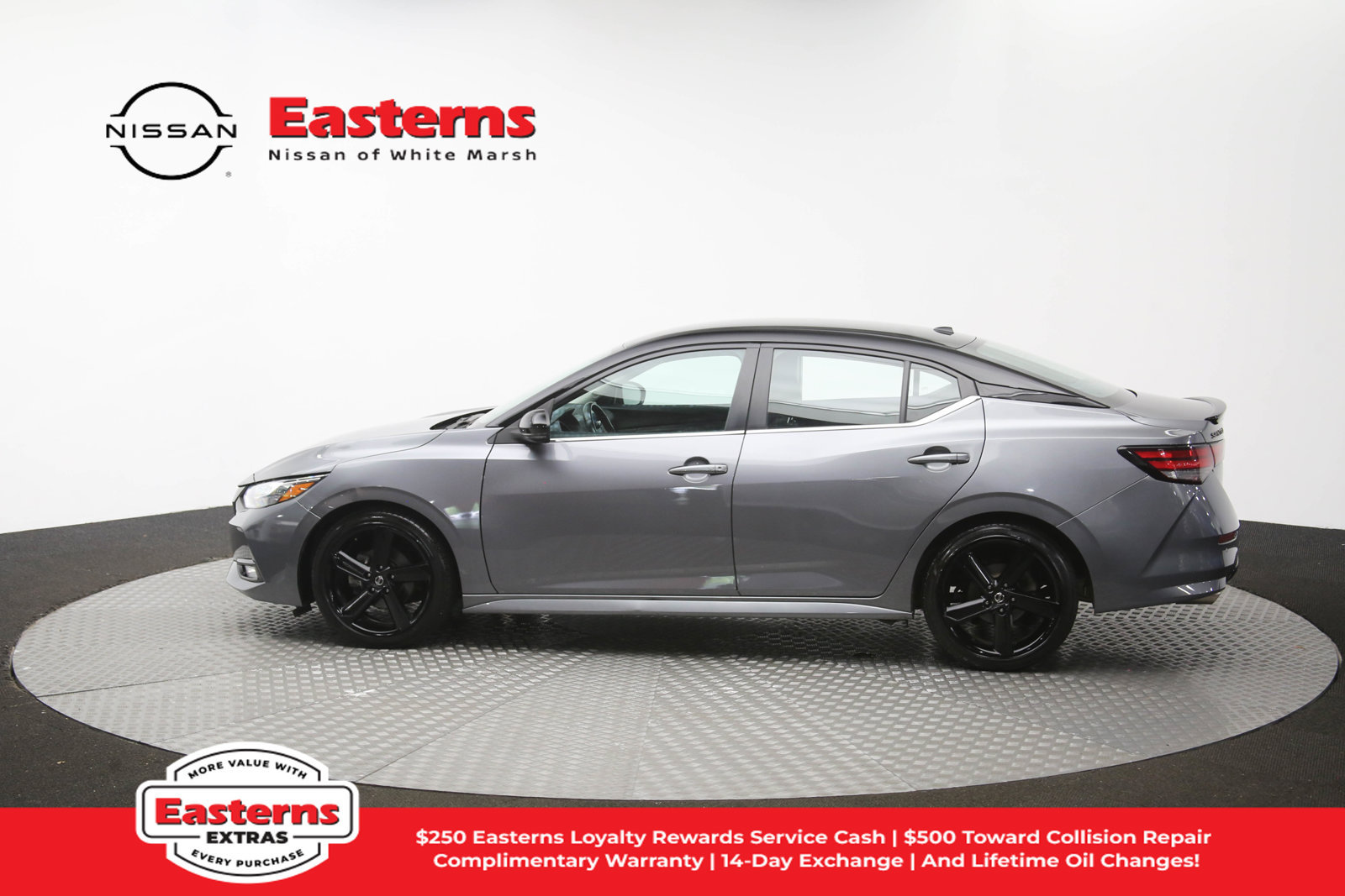 Used 2023 Nissan Sentra SR w/ Midnight Edition Package FWD image 58