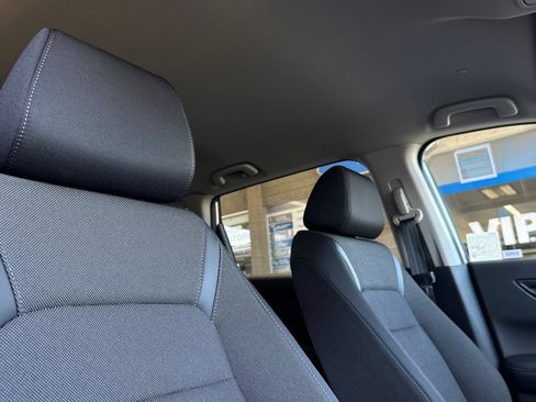 Certified 2025 Honda CR-V LX image 17