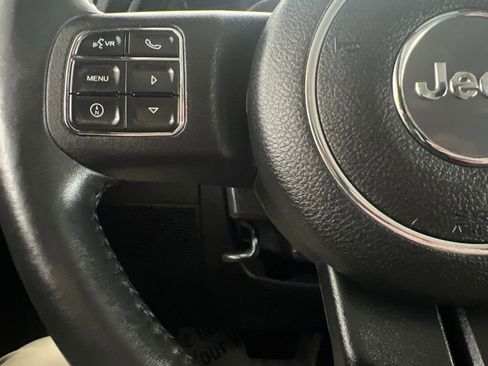 Used 2014 Jeep Wrangler Unlimited Sport w/ Quick Order Package 24S AWD/4WD image 21