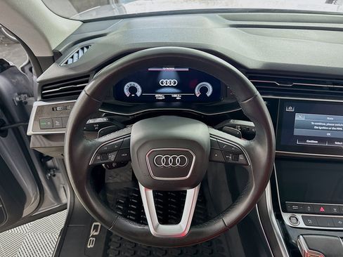 Used 2022 Audi Q8 Premium Plus w/ Premium Plus Package image 18